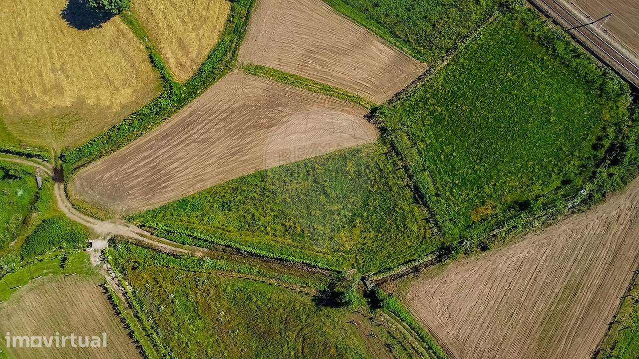 Terreno  para venda - Grande imagem: 2/24