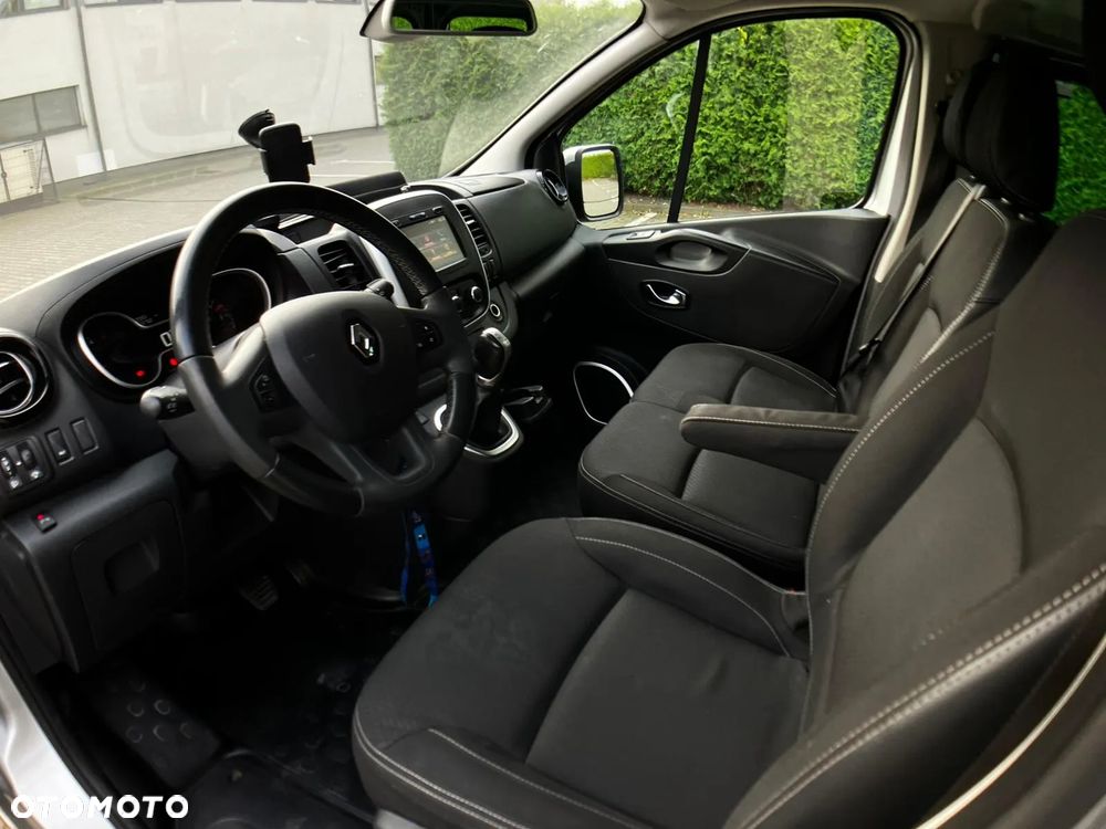 Renault Trafic Grand SpaceClass 2.0 dCi EDC - 7