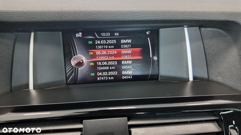 BMW X3 xDrive20d - 32