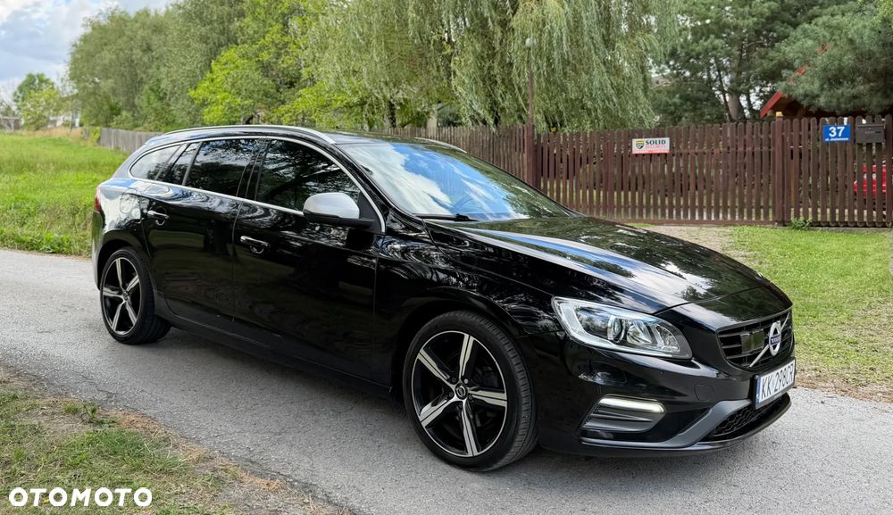 Volvo V60 D4 Geartronic R-Design - 5