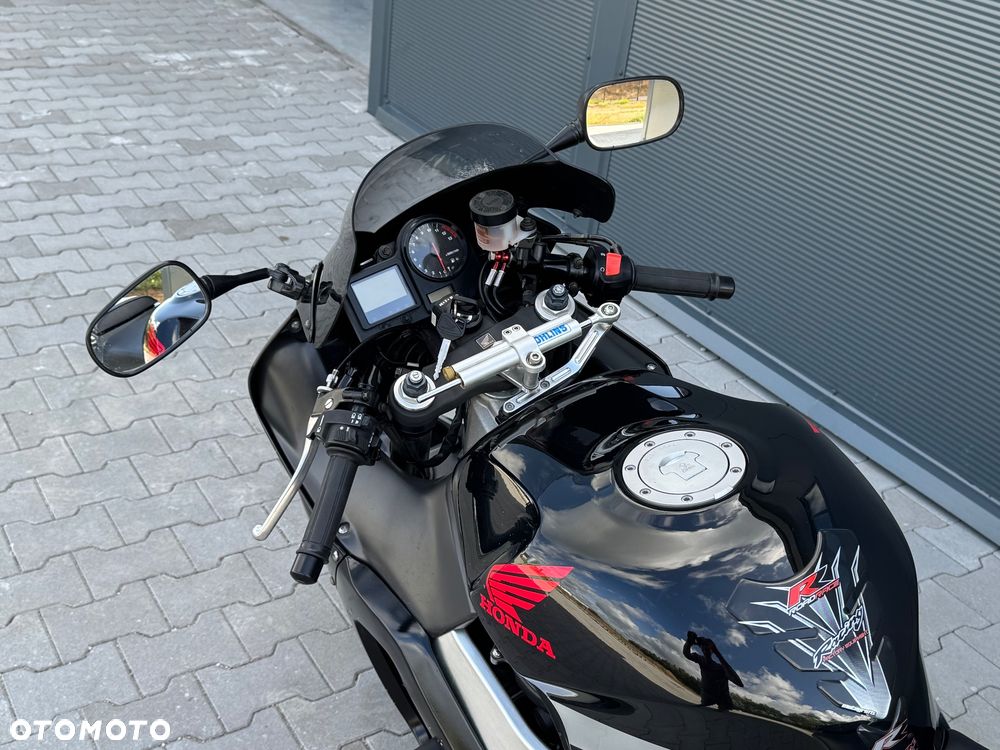 Honda CBR - 14