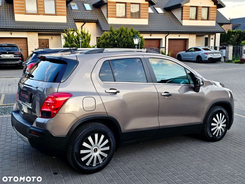 Chevrolet Trax 1.6 LT - 27