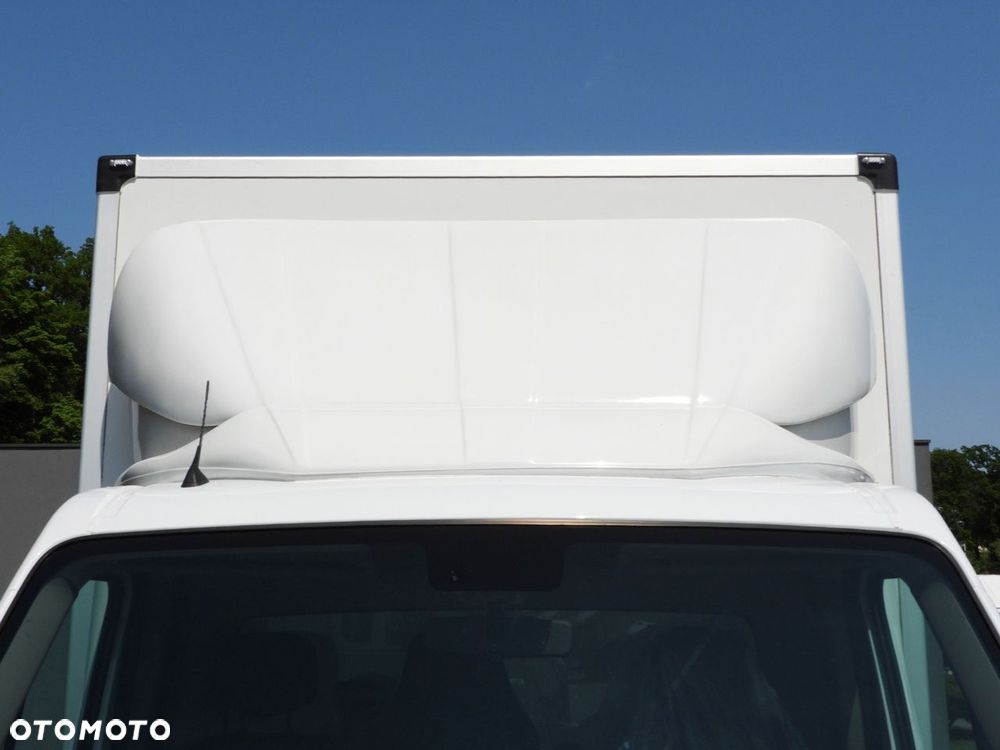 Renault MASTER  KONTENER WINDA 8 PALET TEMPOMAT LEDY KLIMATYZACJA  165KM - 17