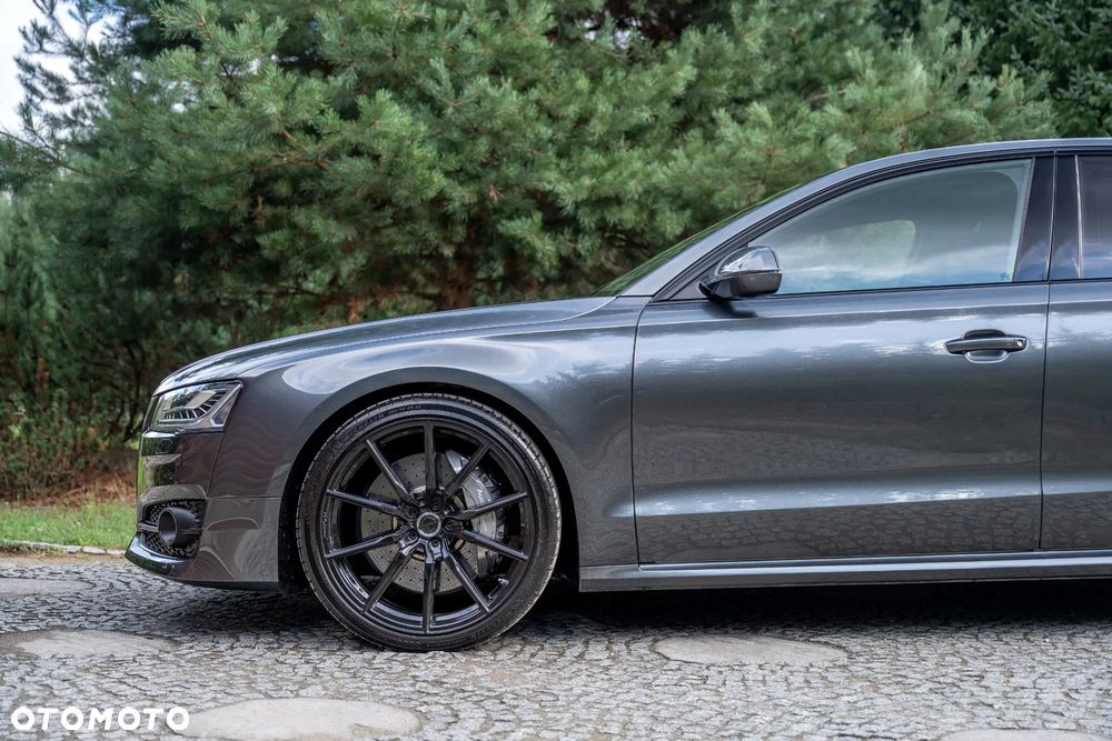 Audi S8 Plus 4.0 TFSI Quattro - 9