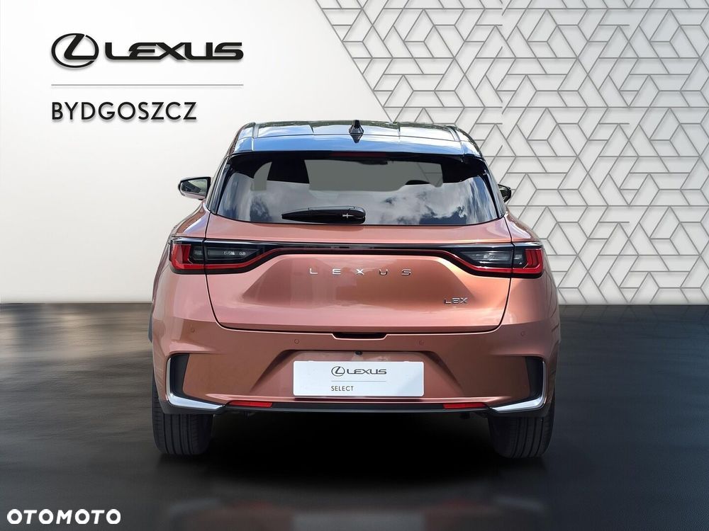 Lexus LBX - 5