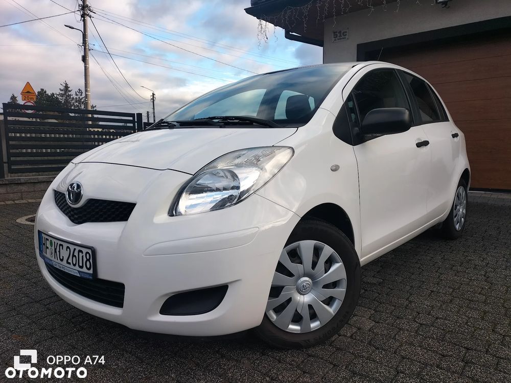 Toyota Yaris 1.0 VVT-i Cool - 1