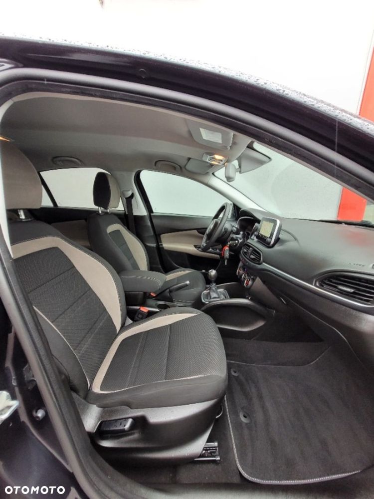 Fiat Tipo 1.4 T-Jet 16v S-Design - 19