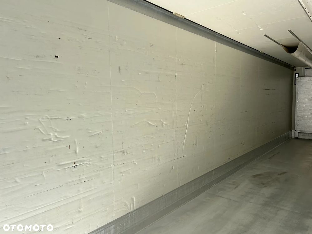 Schmitz Cargobull CARRIER VECTOR 1850 / GRUBA ŚCIANA 7 CM / 2.75 M WYSOKOŚĆ W ŚRODKU / KOSZ PALETOWY / 4 ZAMKI / DIESEL + ELEKTRYK / DRUKARKA / 2010 ROK !! - 37