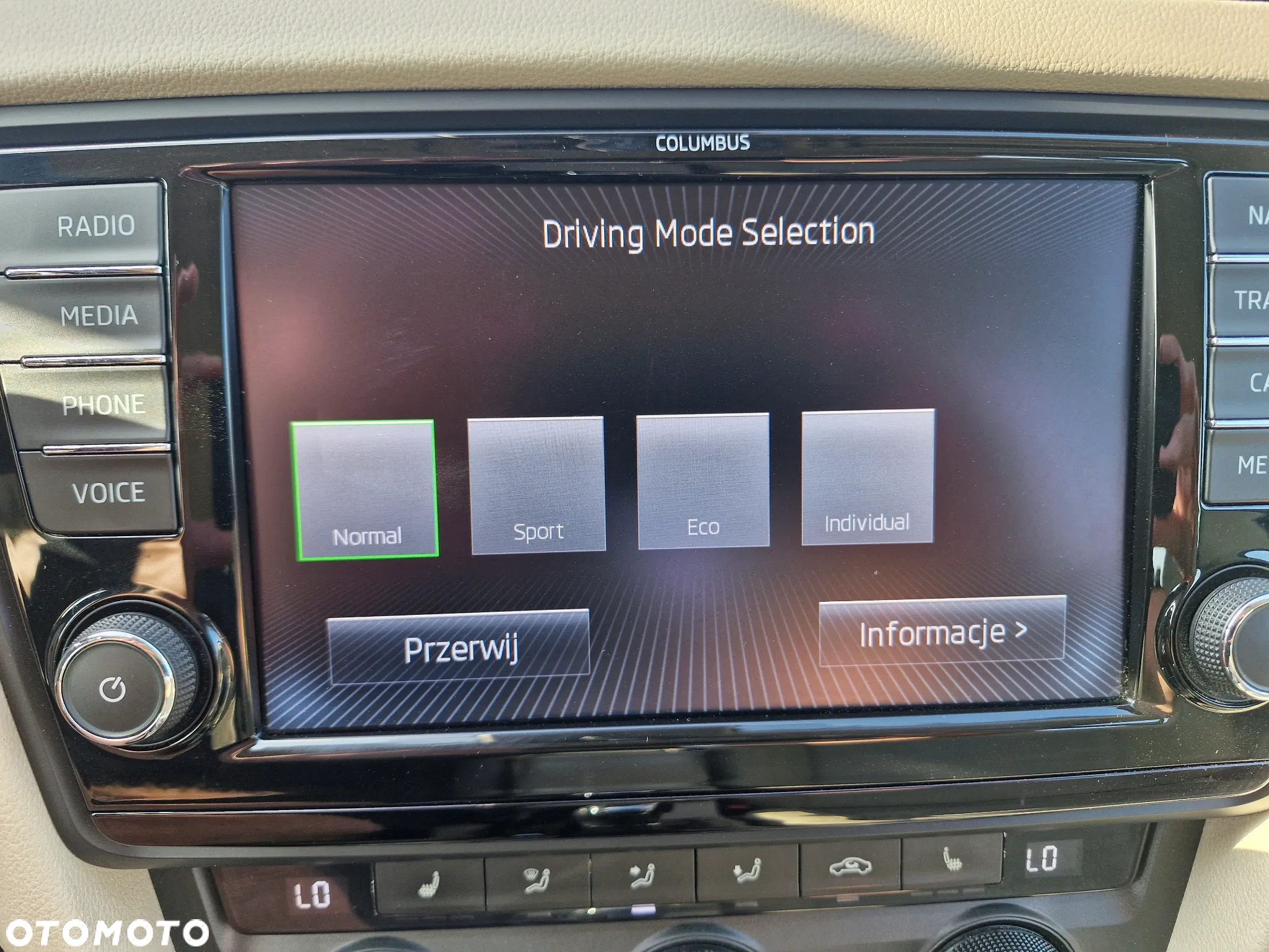 Skoda Octavia 1.8 TSI (Green tec) DSG Style - 32