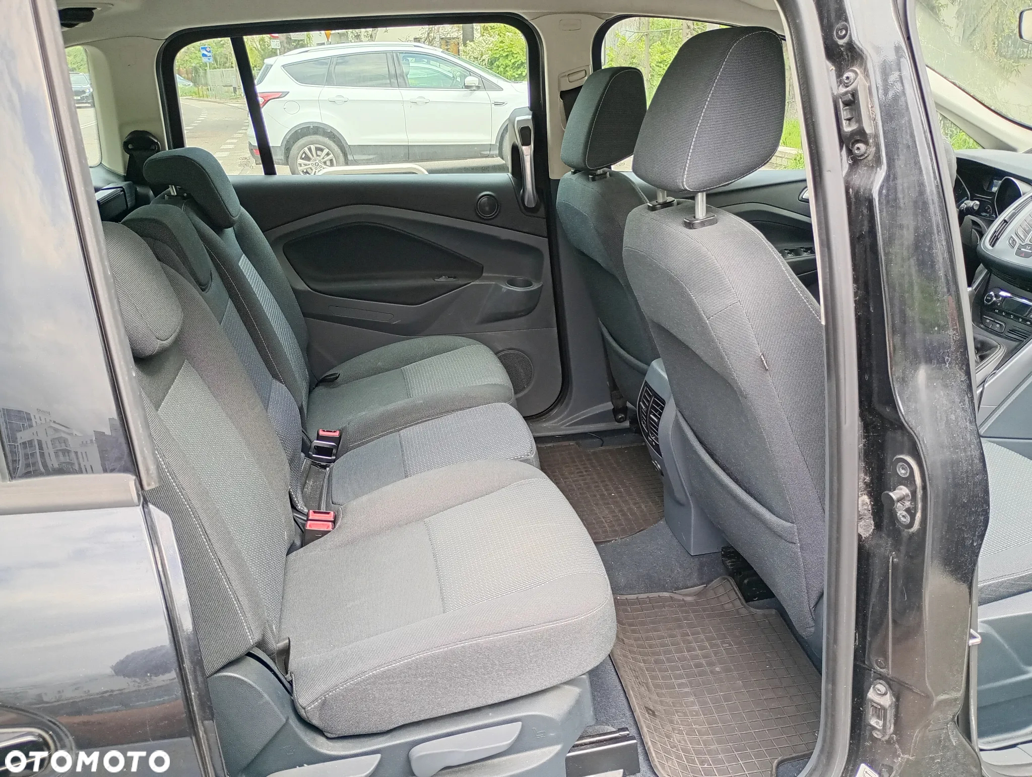 Ford Grand C-MAX 1.6 Trend - 4