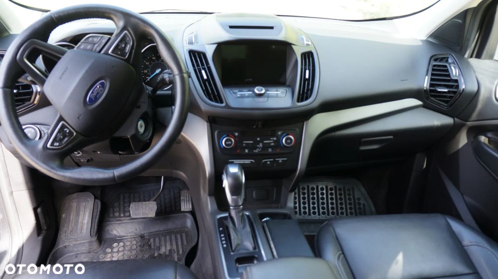 Ford Escape - 9