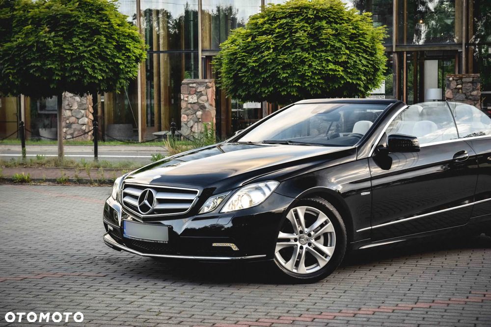 Mercedes-Benz Klasa E - 9