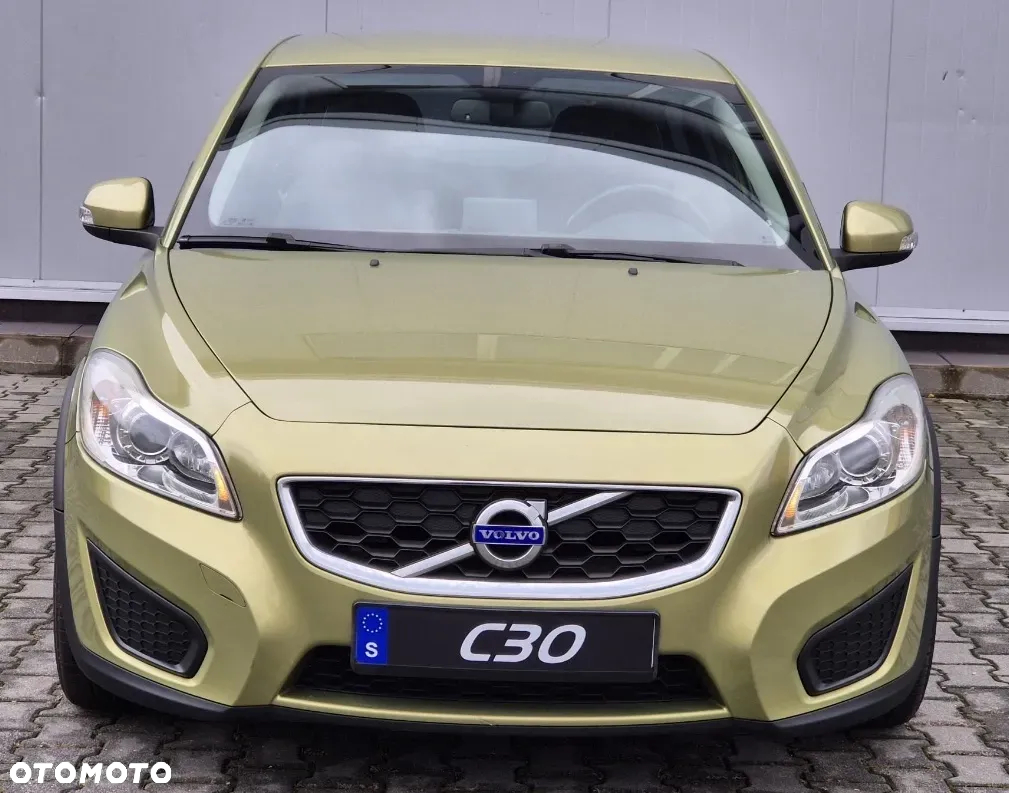 Volvo C30 D2 DRIVe R-Design - 3