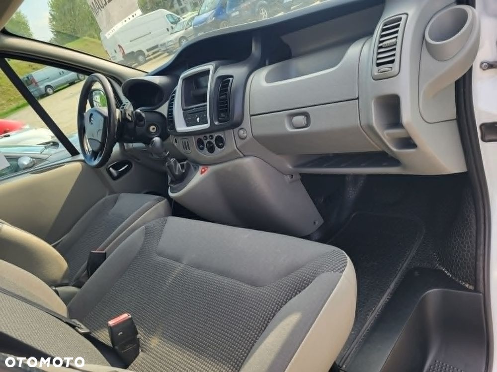 Opel Vivaro 2.0 Long (L2H1) - 15