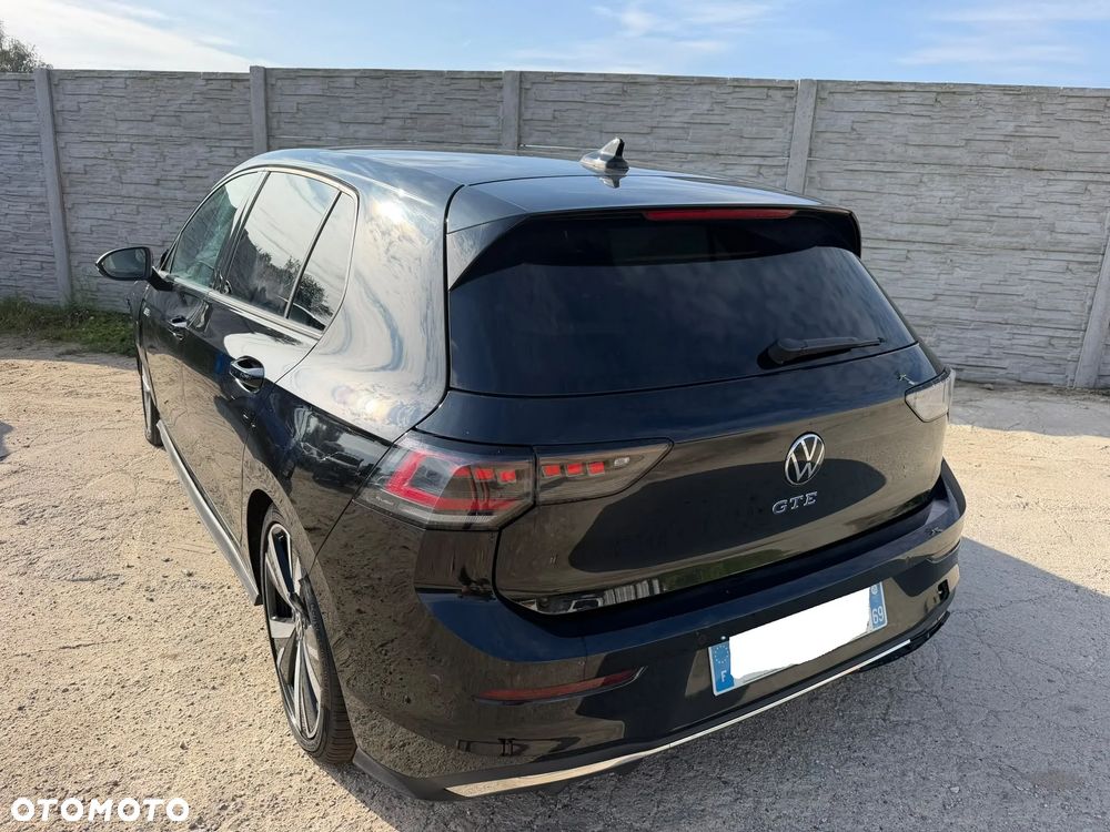 Volkswagen Golf 1.5 eHybrid OPF DSG GTE - 2