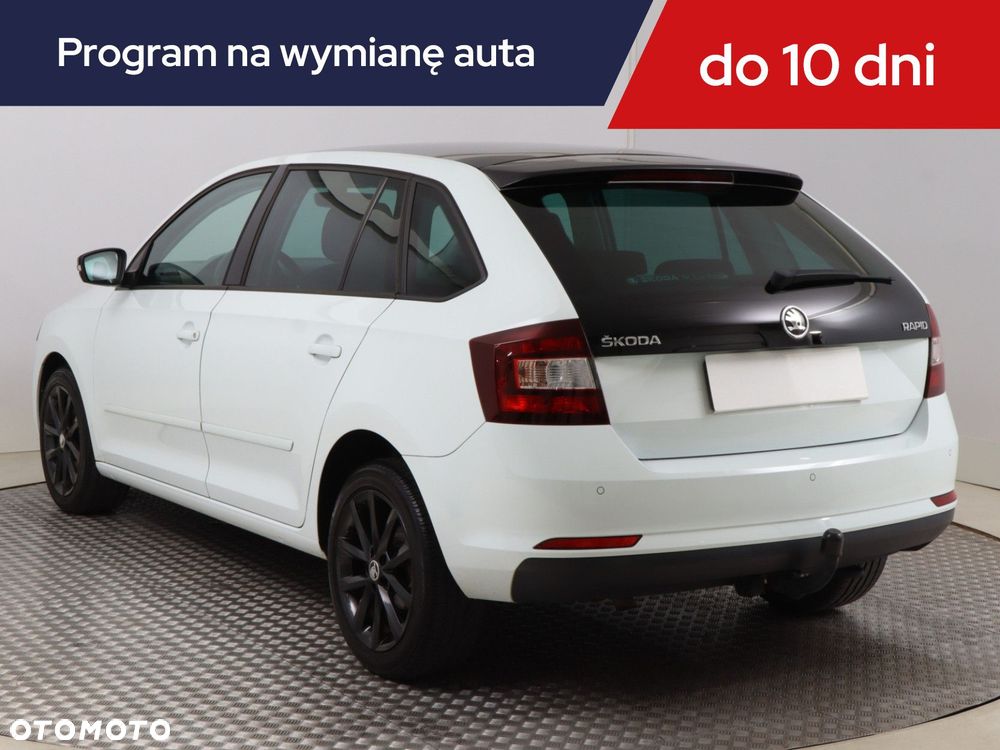 Skoda RAPID - 6