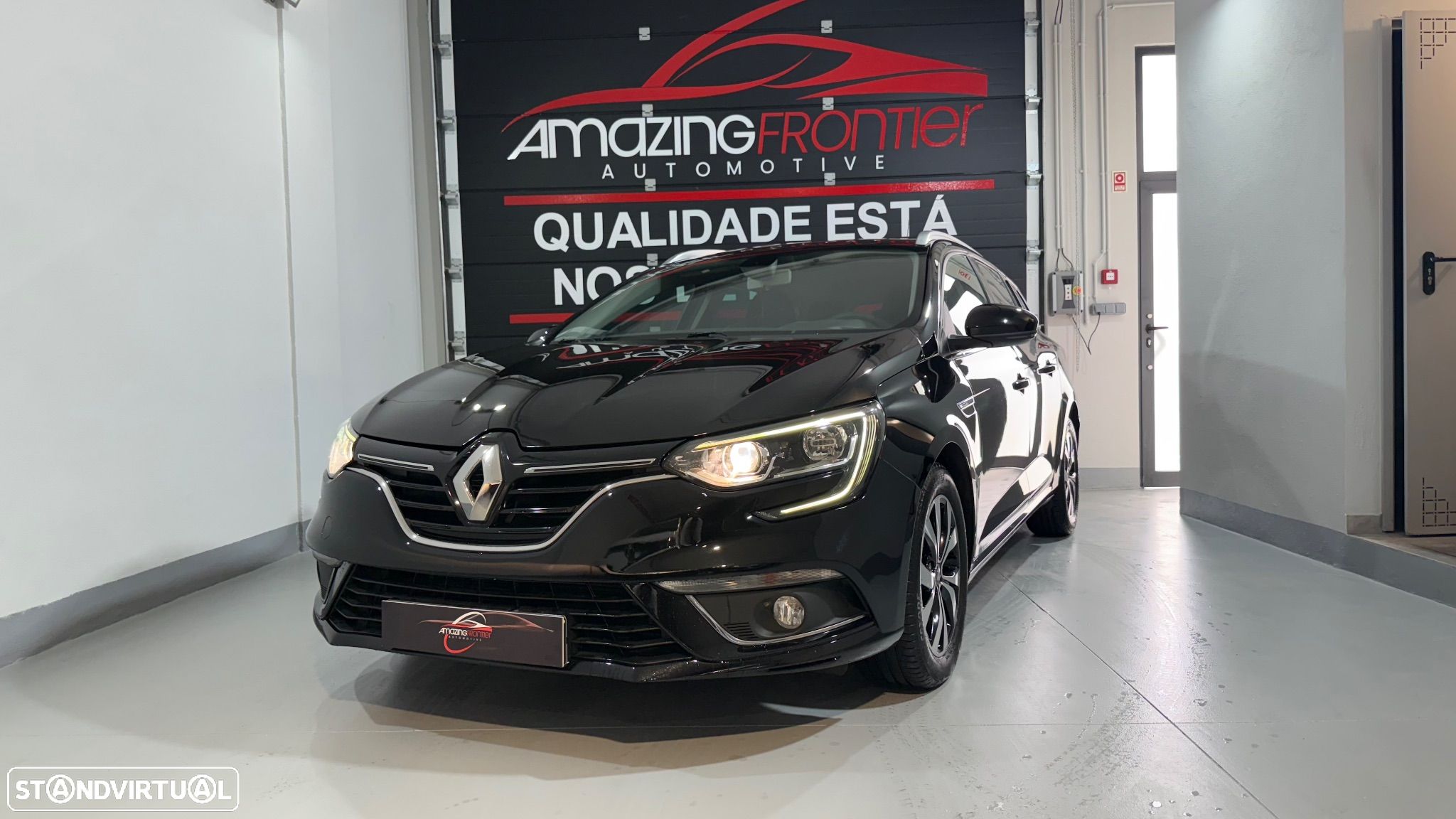 Renault Mégane Sport Tourer 1.5 Blue dCi Limited - 1