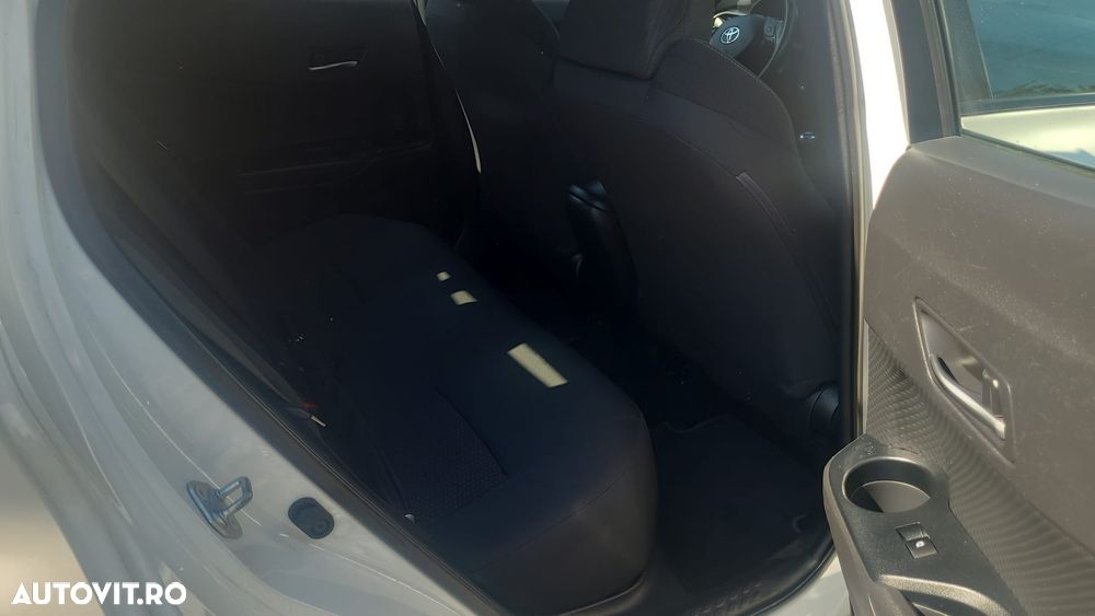 Toyota C-HR - 8