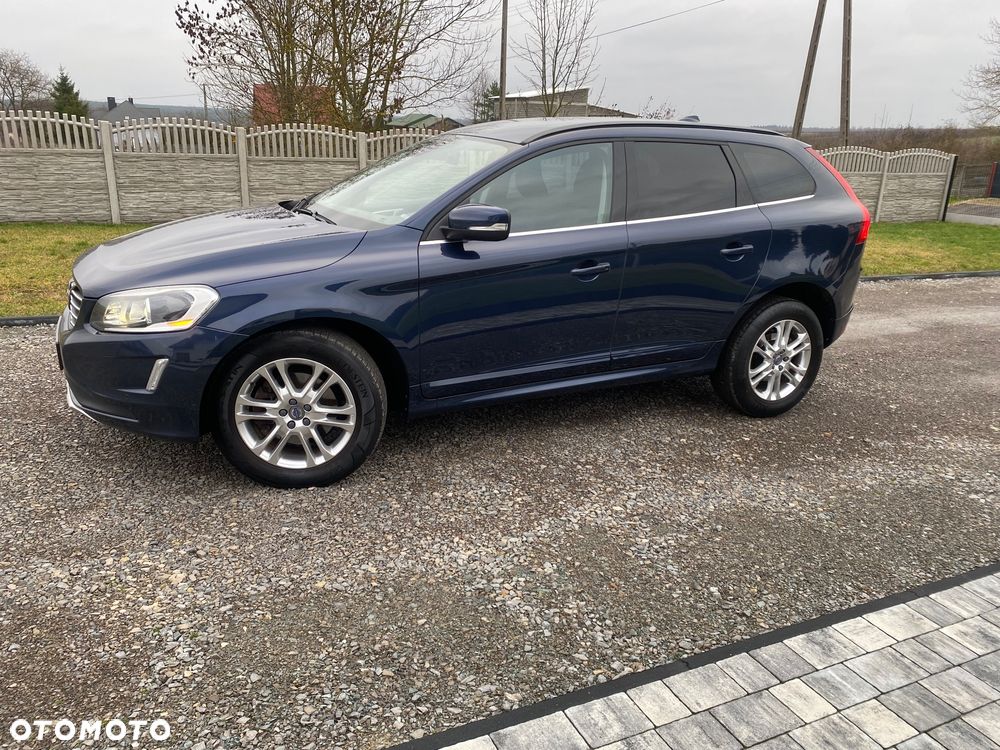 Volvo XC 60 D3 Momentum - 3