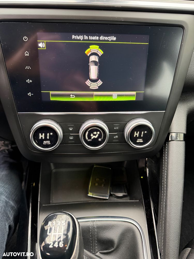 Renault Kadjar TCe 140 GPF LIMITED - 9