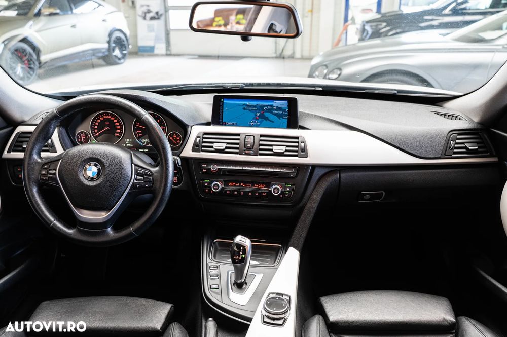 BMW Seria 3 320d Sport-Aut. - 5