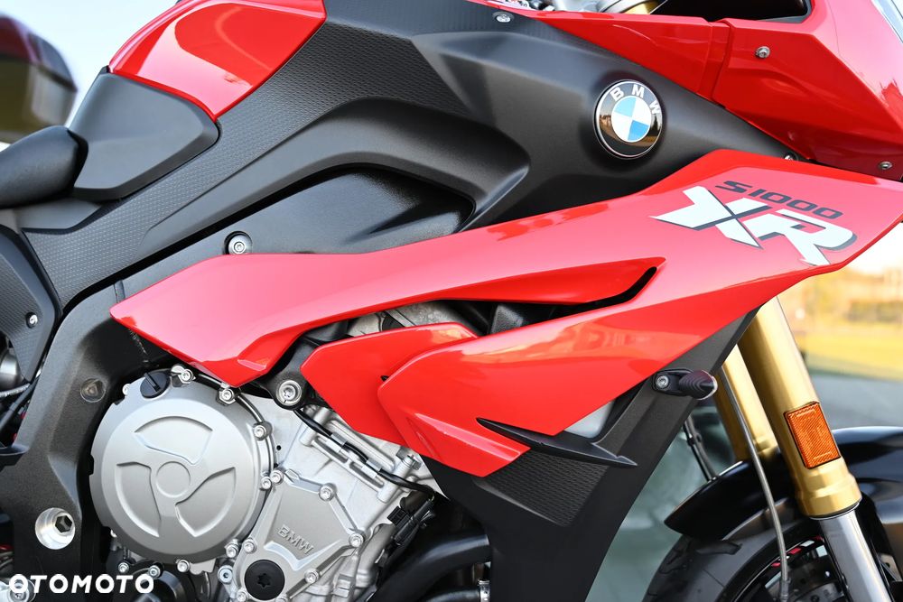 BMW XR - 14