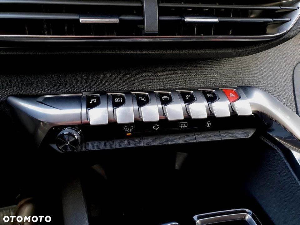 Peugeot 3008 - 28