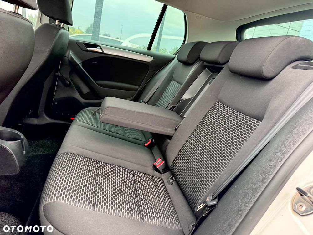 Volkswagen Golf 1.6 Edition - 8