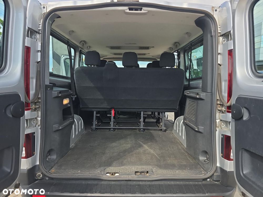 Renault trafic - 23