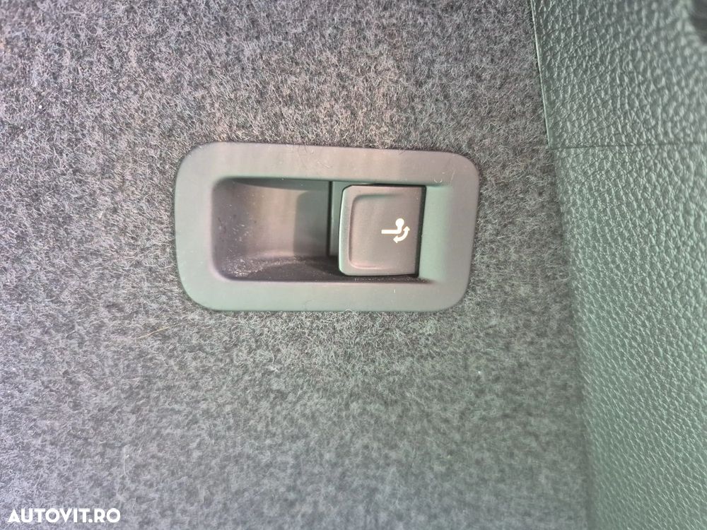 Skoda Karoq 2.0 TDI 4X4 DSG Ambition - 27