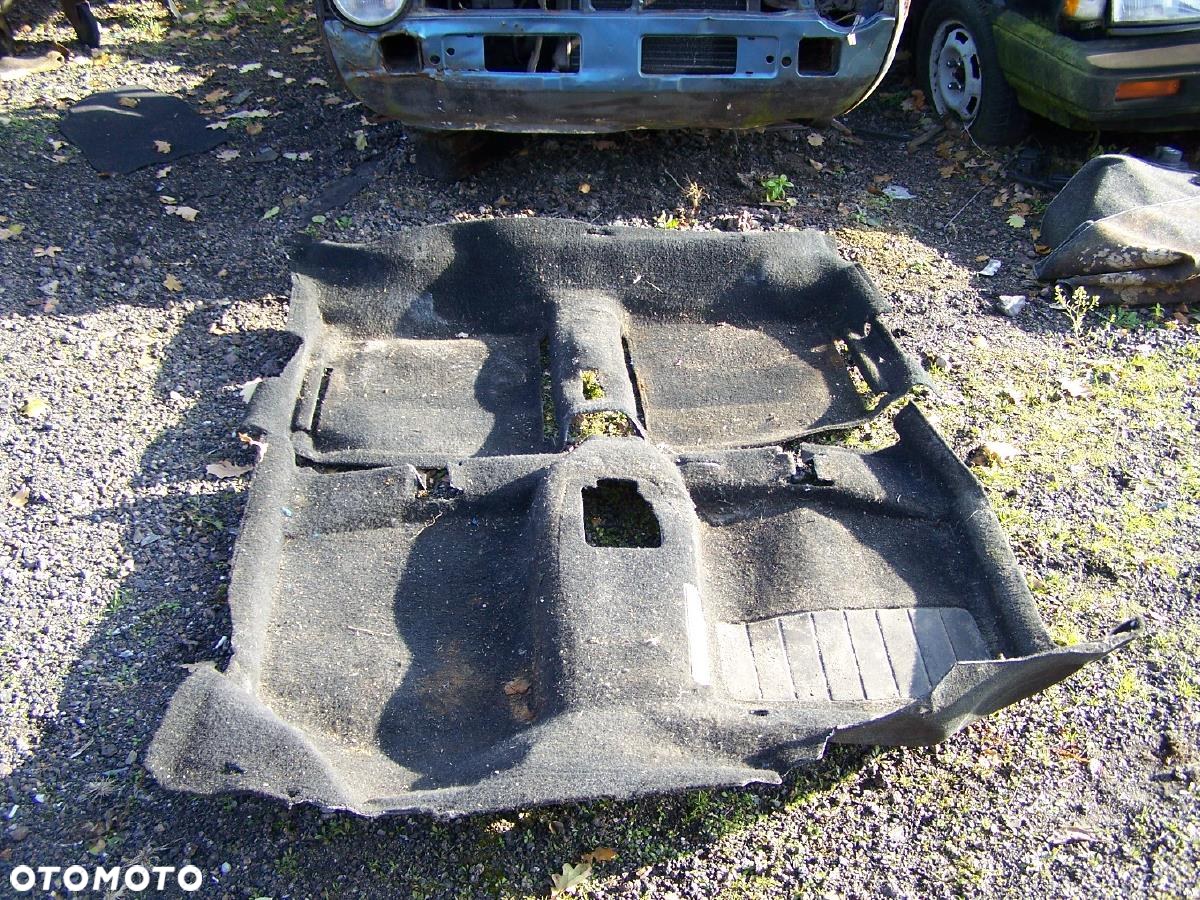 VW GOLF Mk1 Drzwi Pas Szyby Skrzynia Lampy - 10