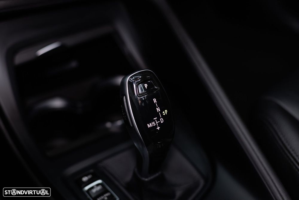 BMW X1 16 d sDrive Line Sport Auto - 35