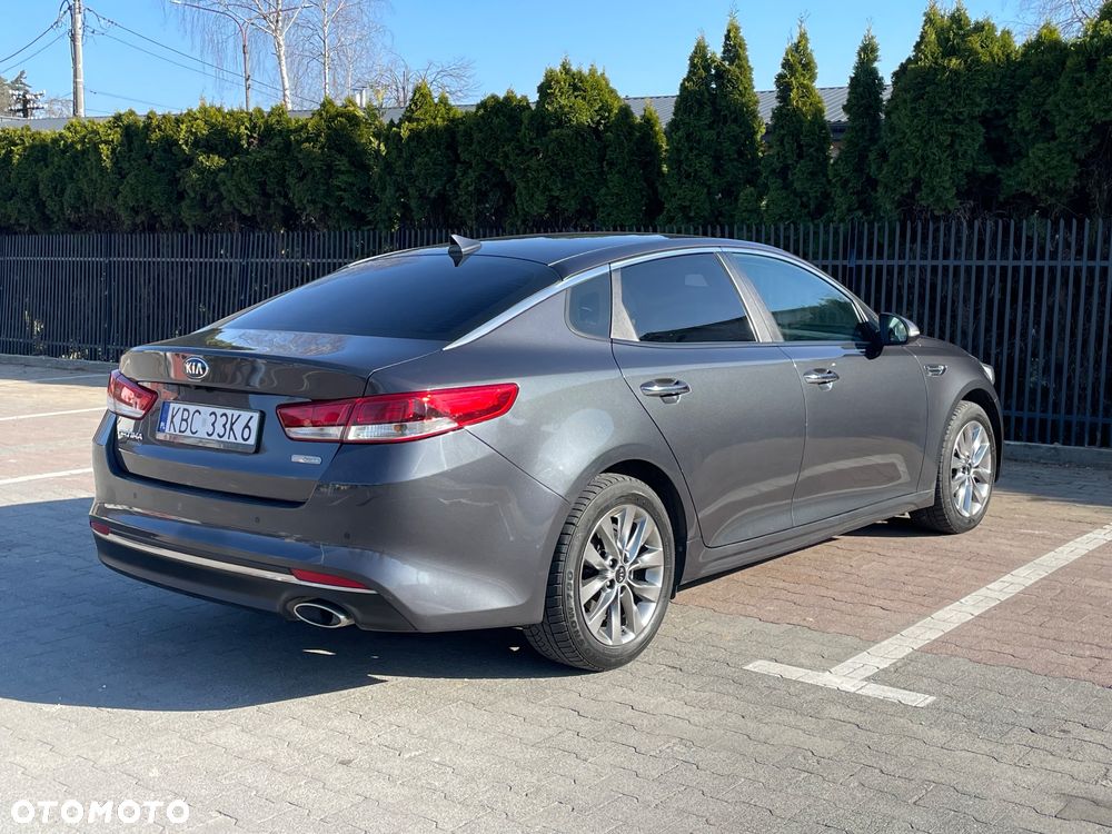 Kia Optima 1.7 CRDI XL DCT - 5