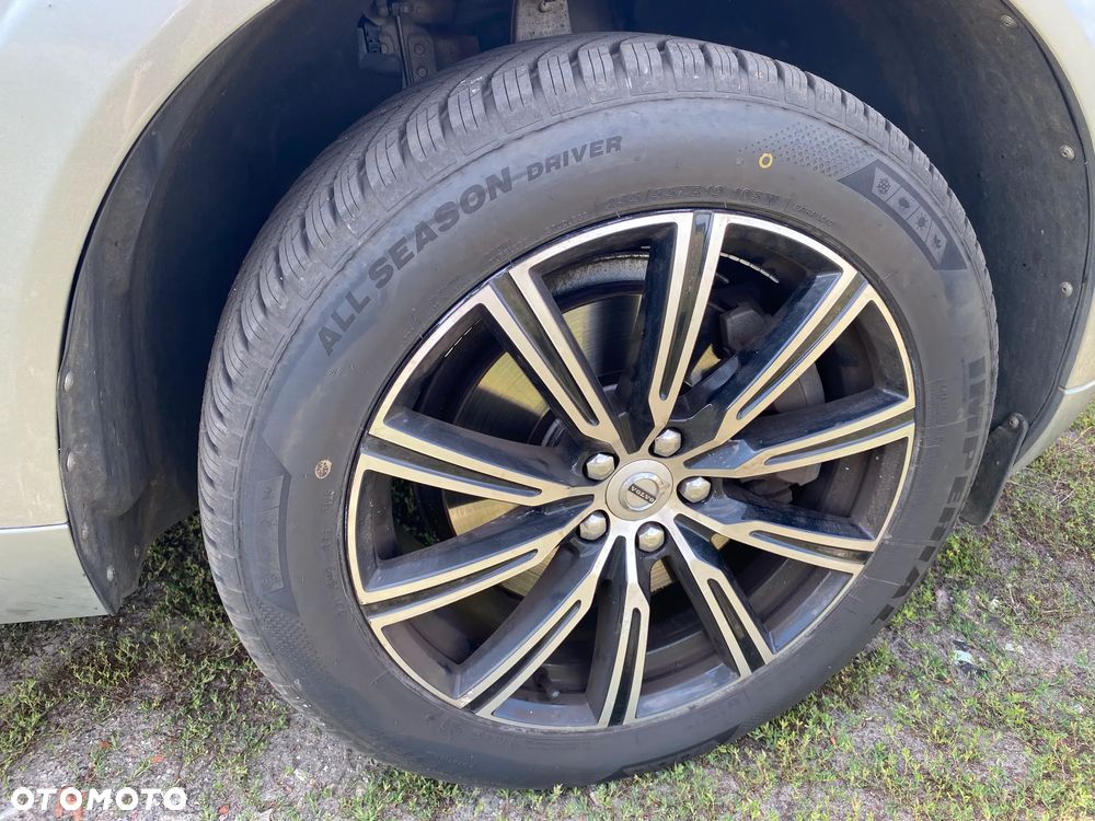 Volvo XC 60 D5 AWD Inscription - 17