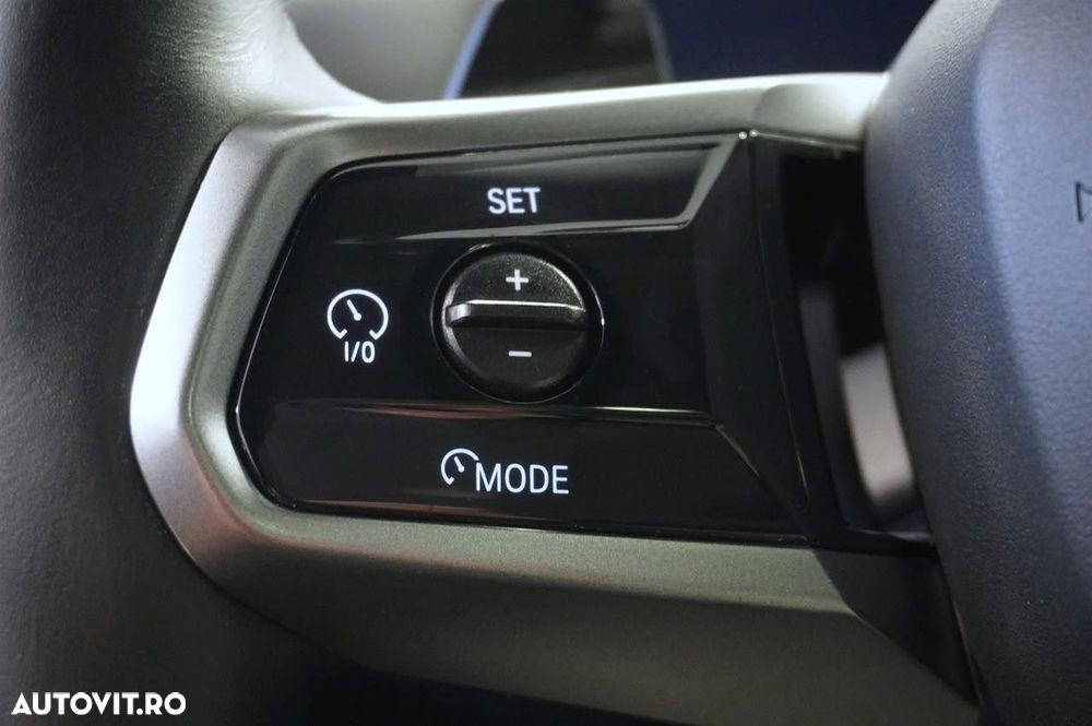 BMW i5 eDrive40 - 13