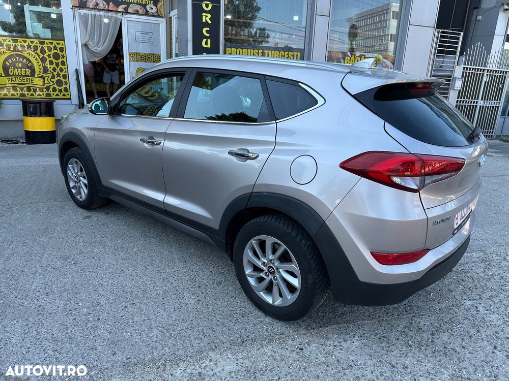 Hyundai Tucson blue 1.7 CRDi 2WD Style - 1