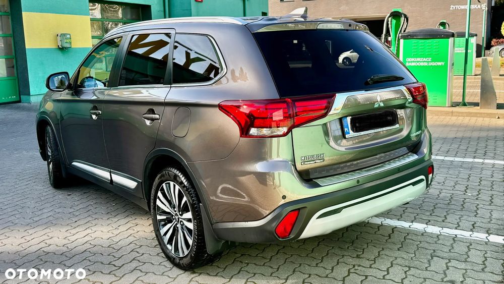 Mitsubishi Outlander 2.0 Intense + SDA 4WD CVT - 2