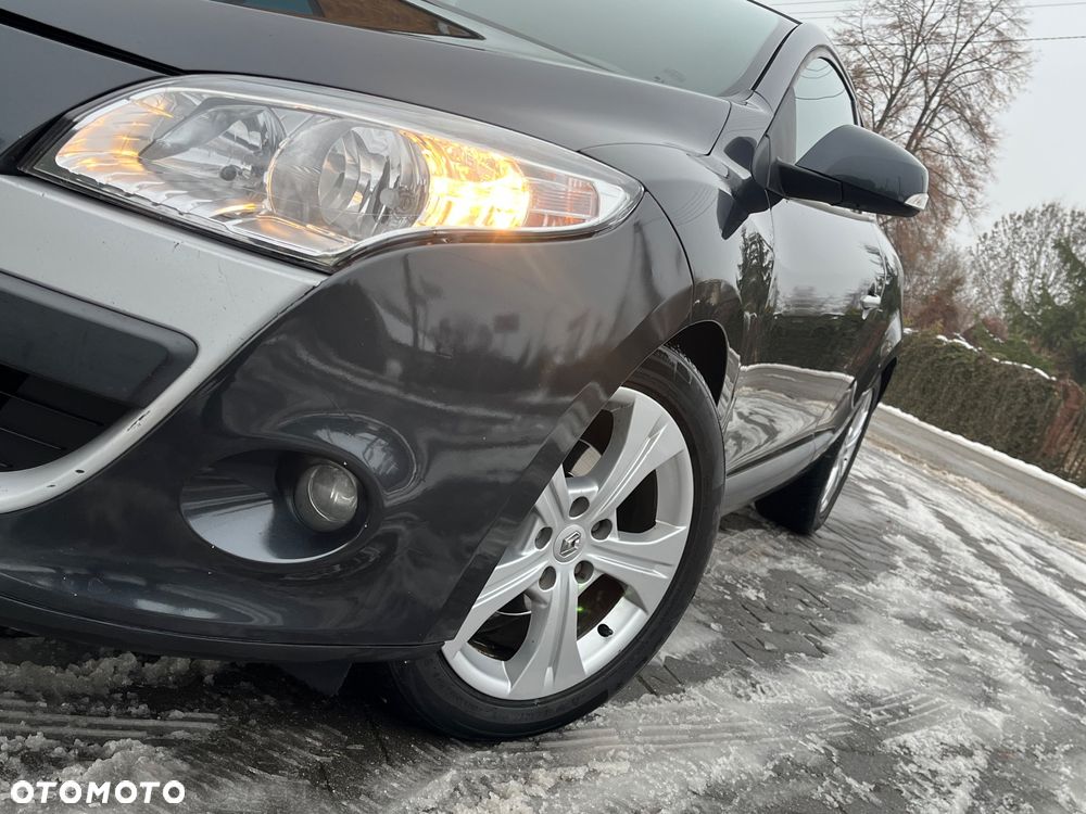 Renault Megane 1.9 dCi Privilege - 25