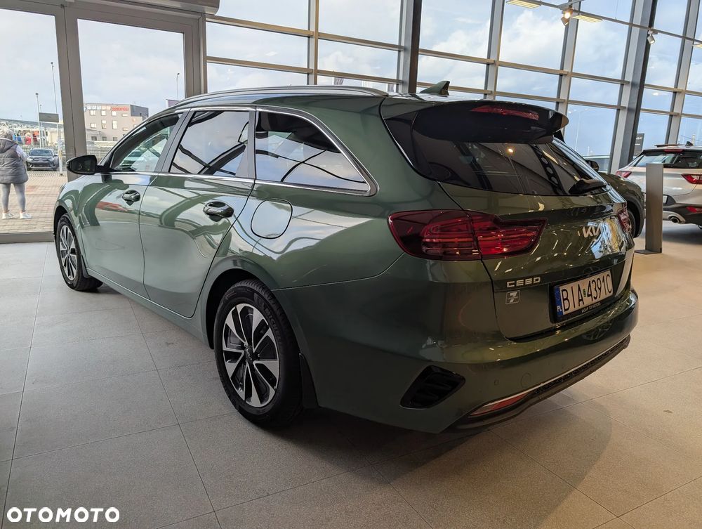 Kia Ceed 1.5 T-GDI Tribute - 2