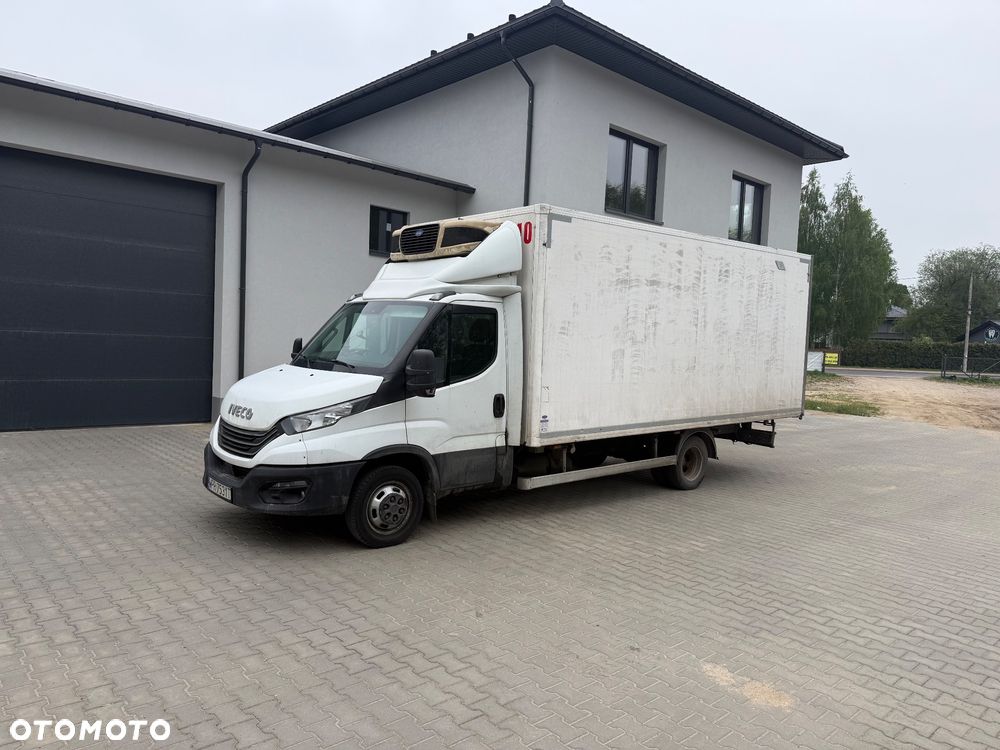 Iveco Daily lift 2019 50c17 10 palet chłodnia izoterma - 1