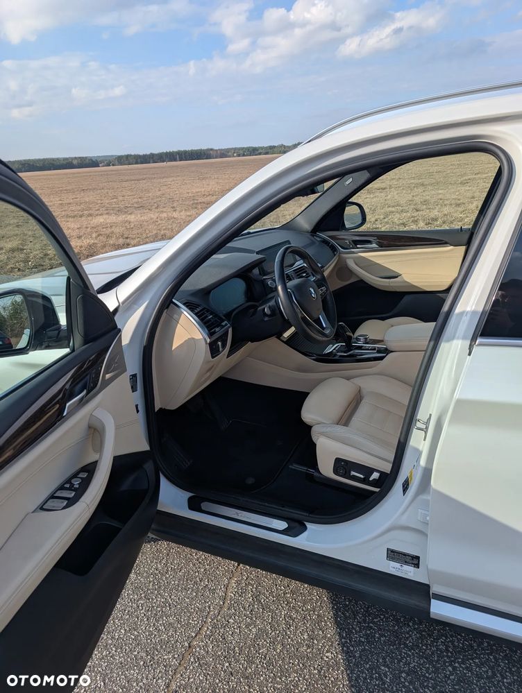 BMW X3 xDrive30i GPF xLine sport - 24