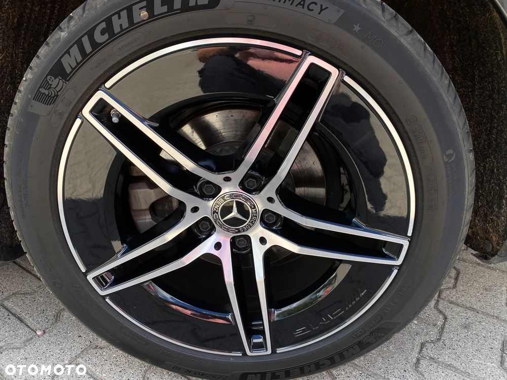Mercedes-Benz Klasa E 220 d mHEV Avantgarde 9G-Tronic - 21