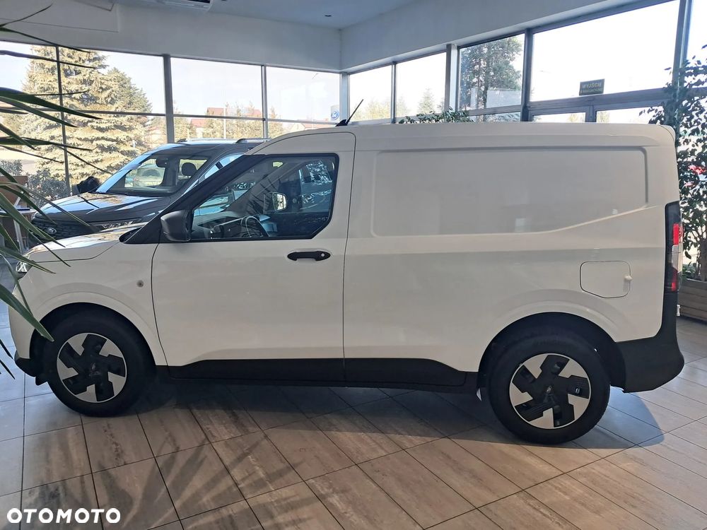 Ford Transit Courier - 5