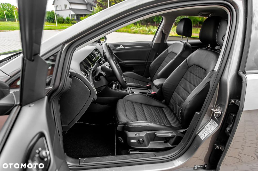 Volkswagen Golf 1.4 TSI BMT Highline - 21