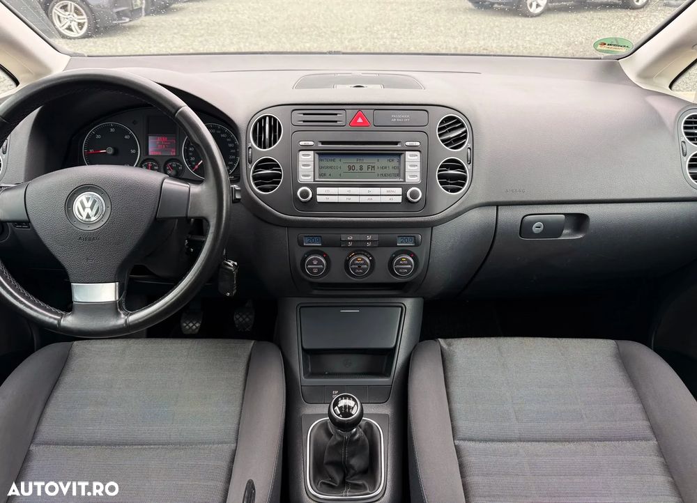 Volkswagen Golf Plus 1.9 TDI Tour - 16