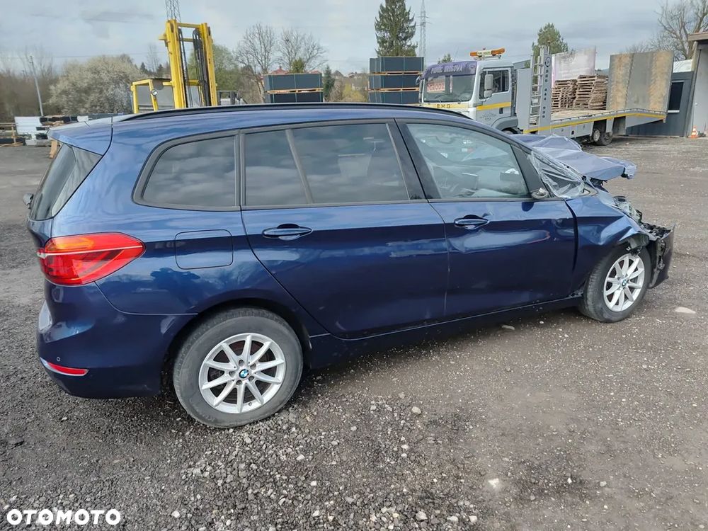 BMW Seria 2 218d xDrive Sport-Aut Advantage - 22