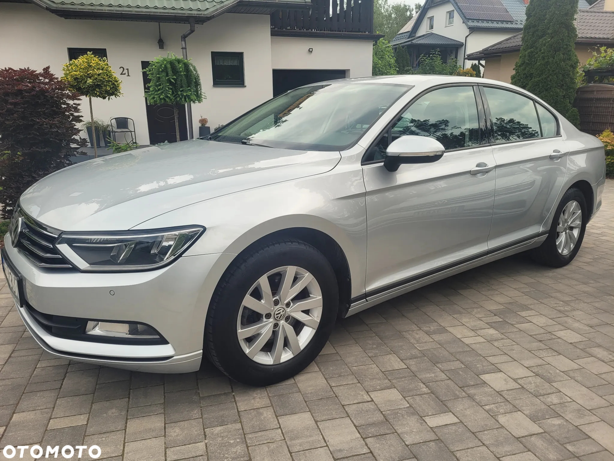 Volkswagen Passat 1.4 TSI BMT Comfortline - 10