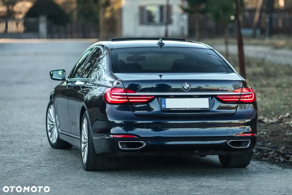 BMW Seria 7 730d - 17