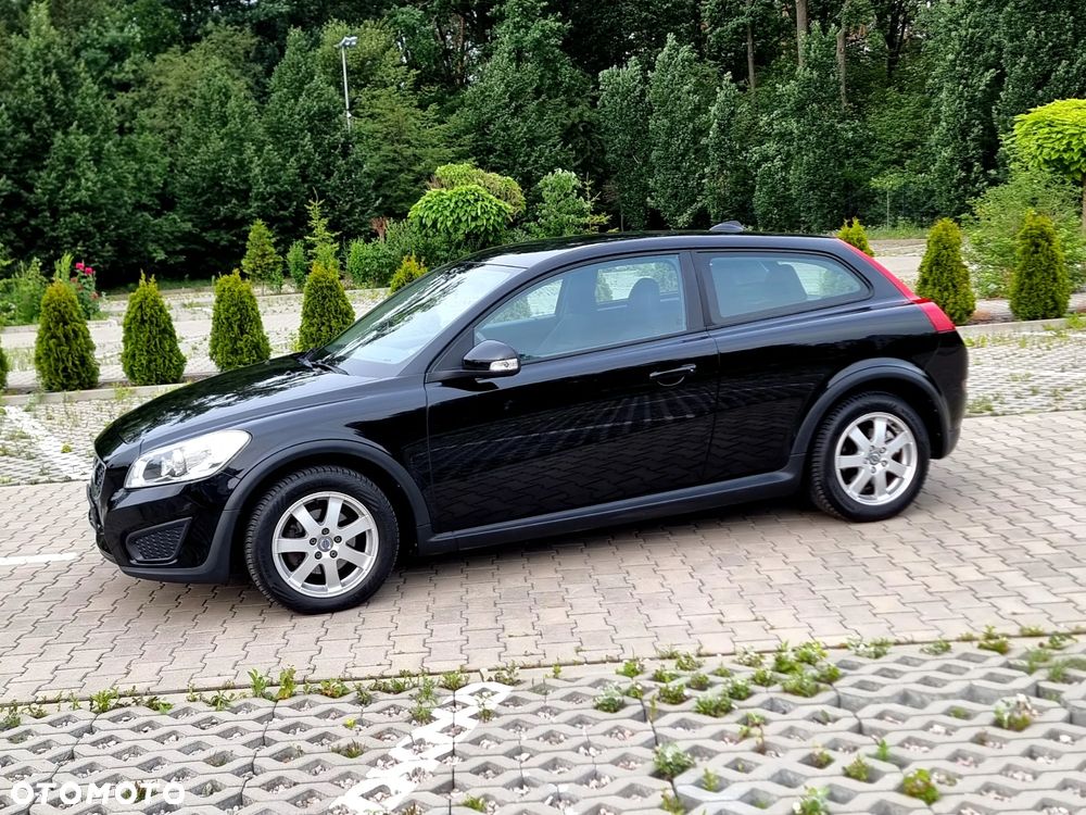 Volvo C30 2.0 Momentum Euro5 - 16