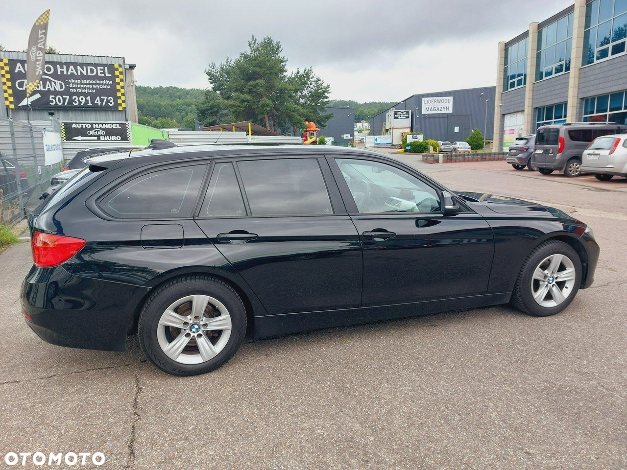 BMW Seria 3 316d - 16